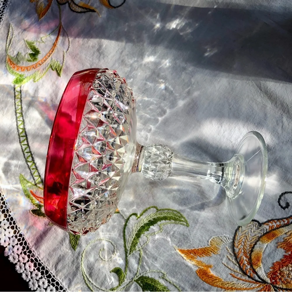 Vintage Indiana Glass Diamond Cut Pedestal Compote Dish. Ruby Flashing. 7.5